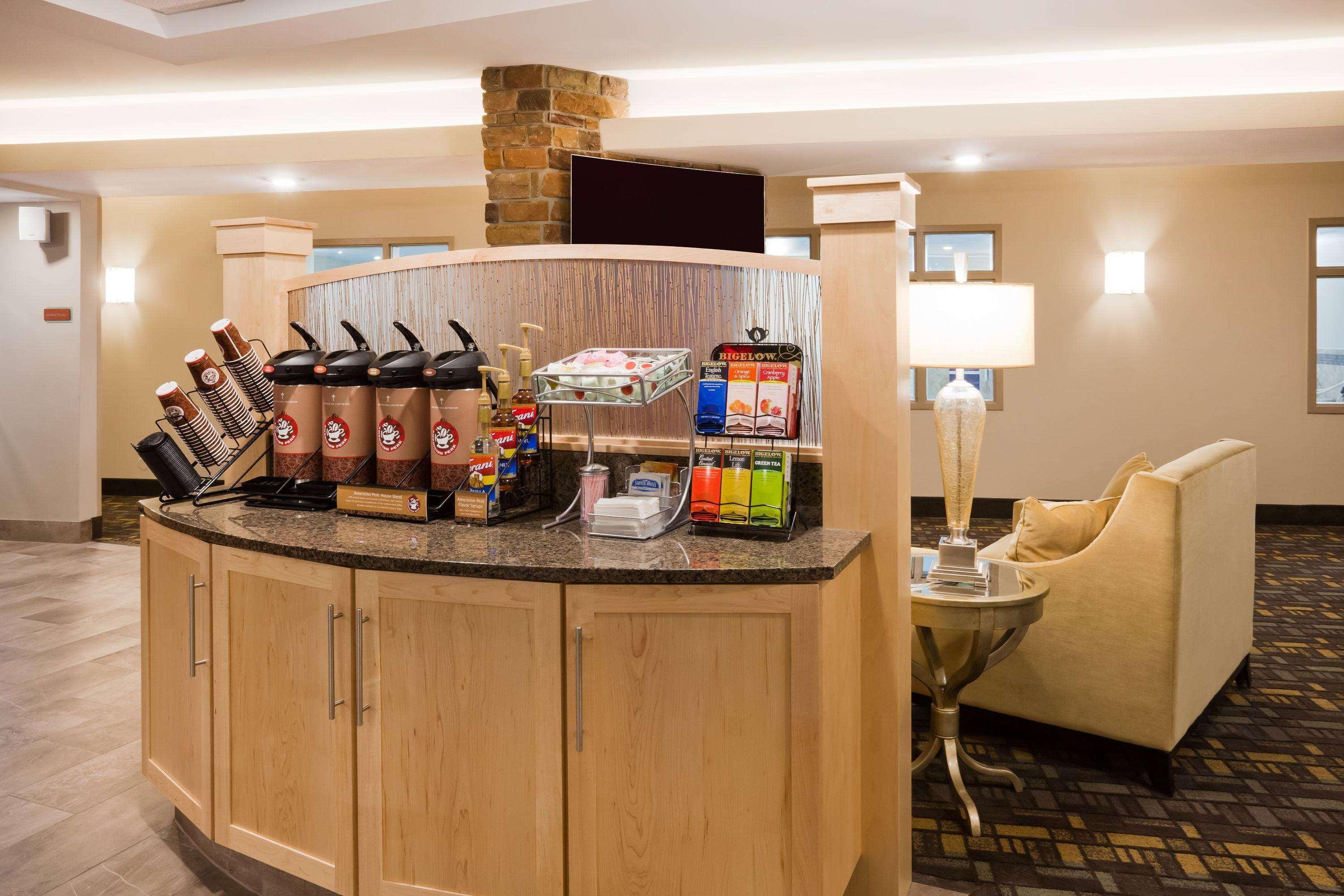 Americinn By Wyndham Dewitt Eksteriør bilde
